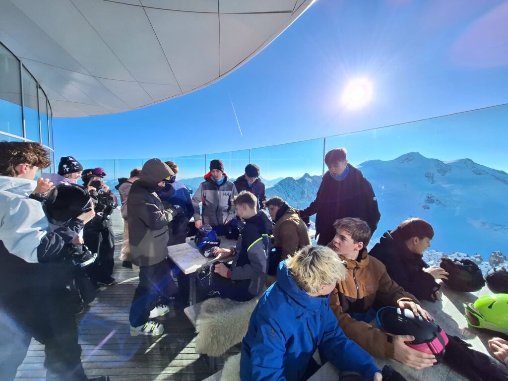 ab922ca9-0ae2-42bb-9768-c53d768acb01